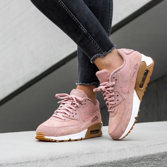 nike women's special edition